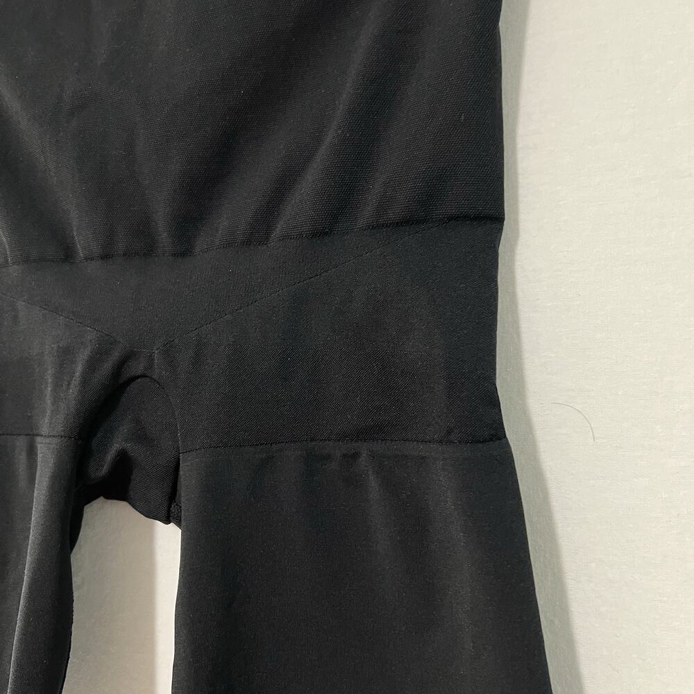 Assets By Spanx Shaping High Waist Shorts Womens XL Black 6.5” Inseam - Picture 2 of 8